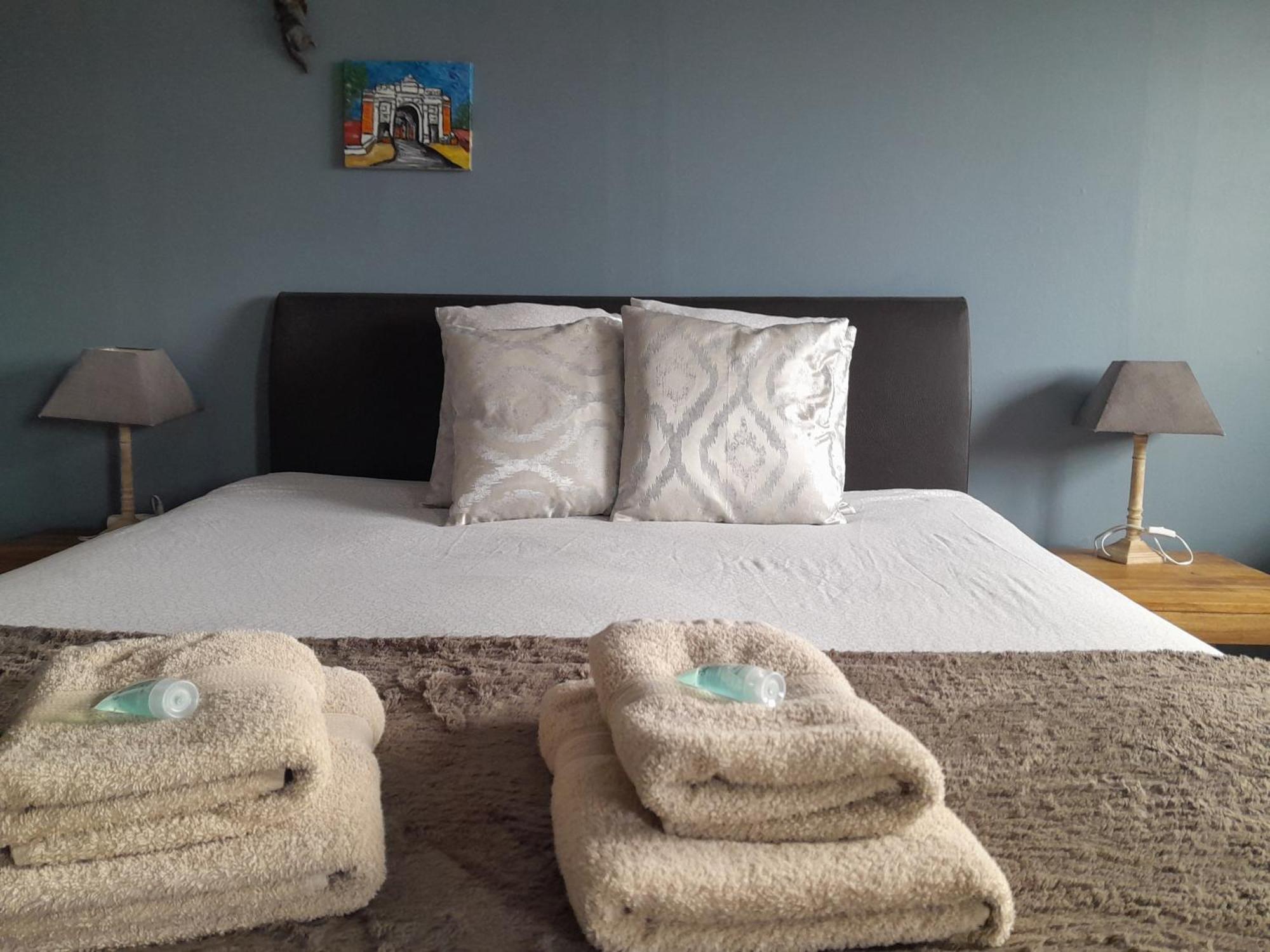 Juliette'S Bed & Breakfast Ieper Luaran gambar